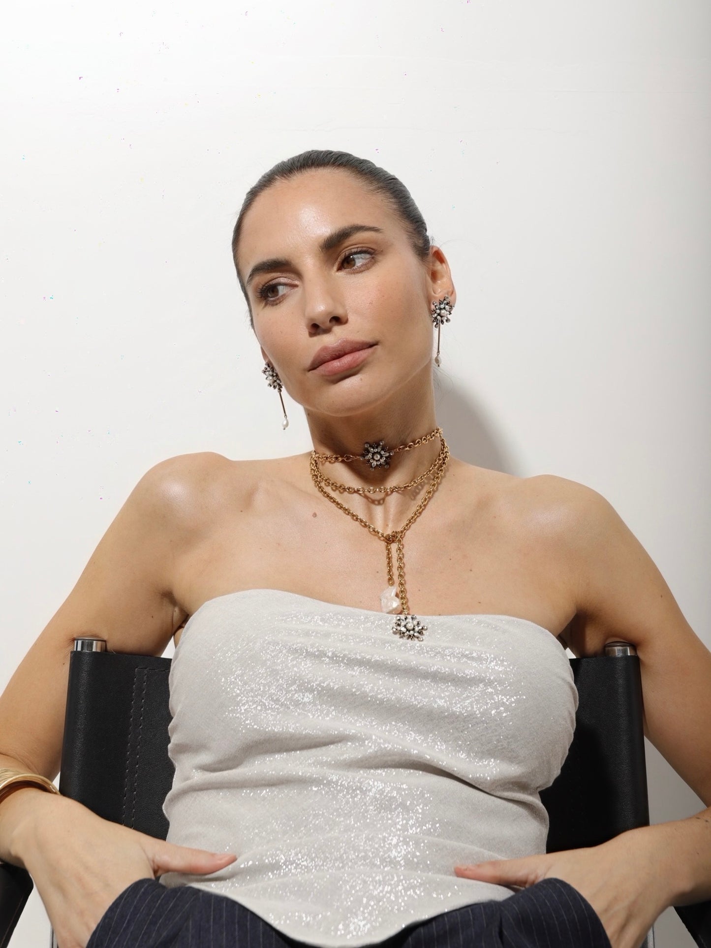 Choker Raíces Estrella Emperlada Tono Claro