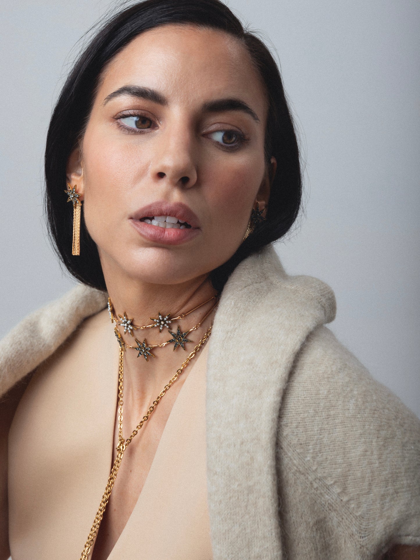 Choker RAÍCES Tres Estrellas