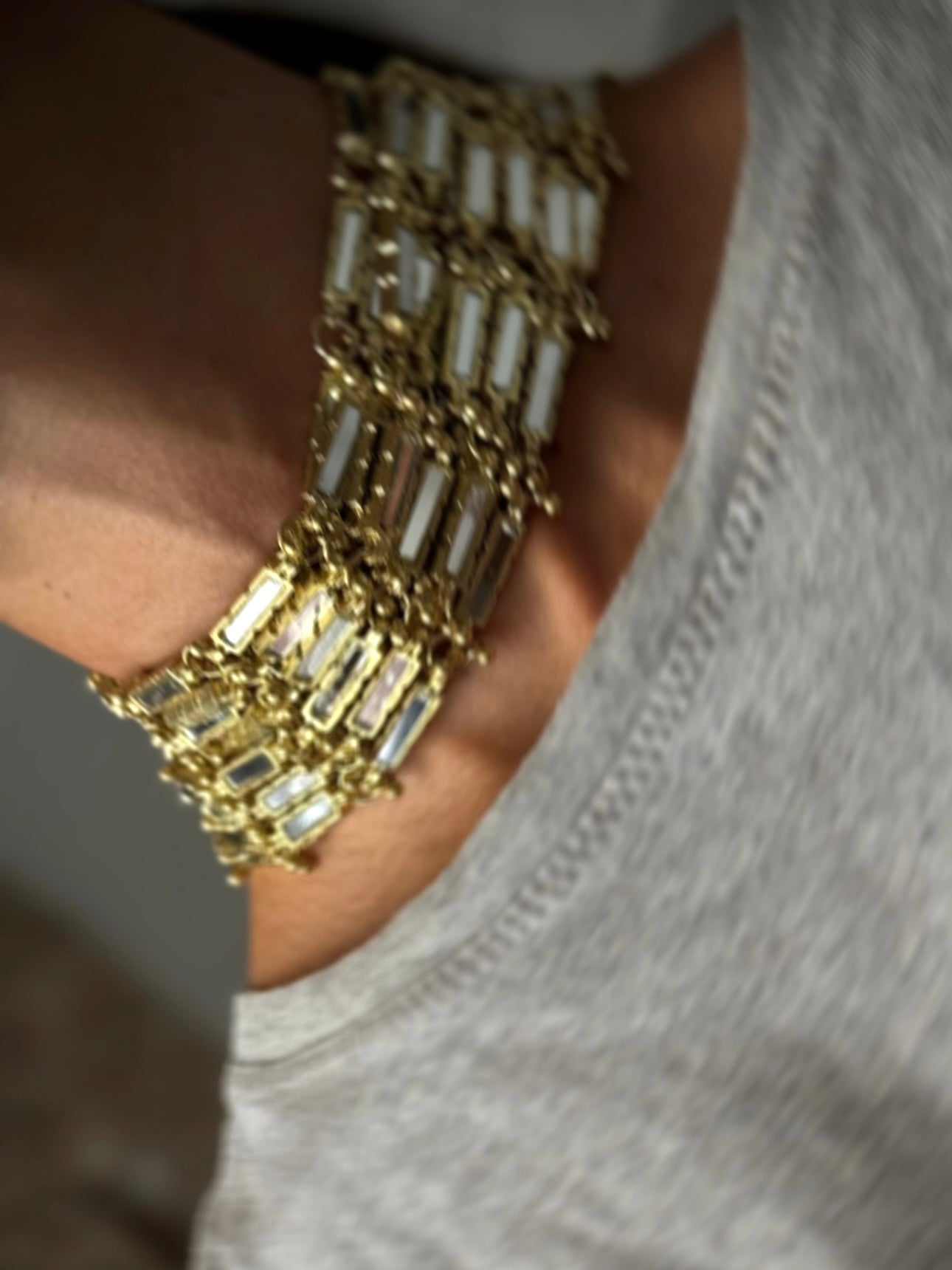 Choker Aurum "NOIR DORÉ"