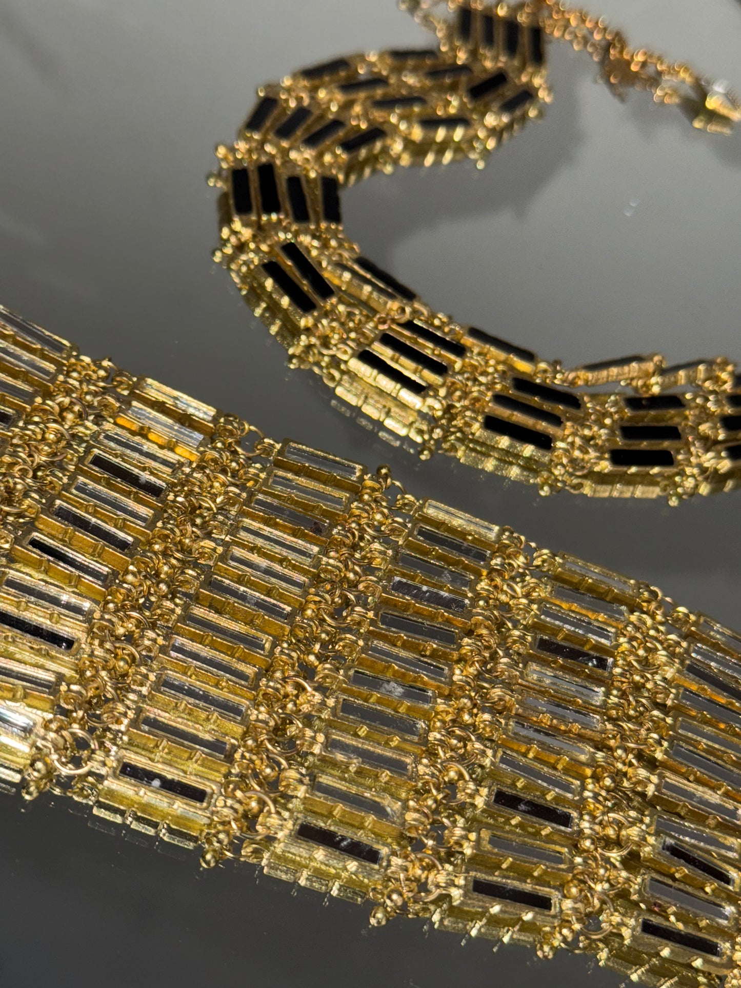 Choker Aurum "NOIR DORÉ"