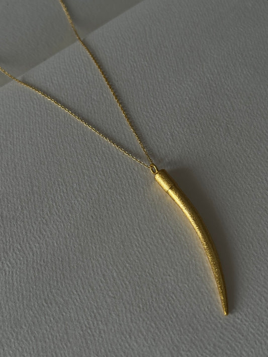 Collar Multiposición Cuerno Oro SAFARA
