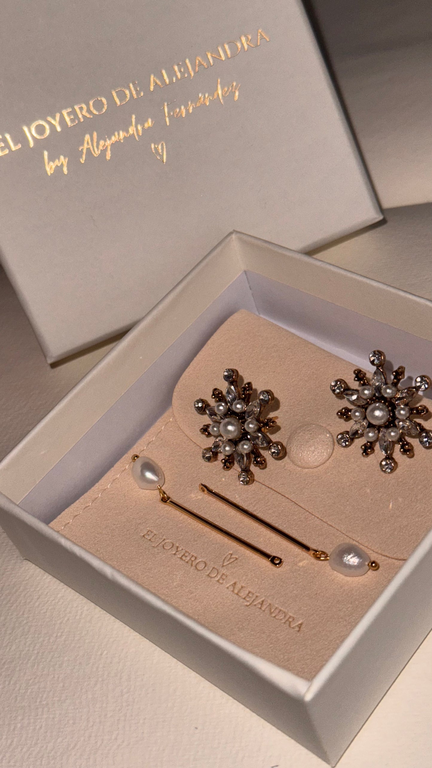 Pendientes RAÍCES Estrella Emperlada Desmontables