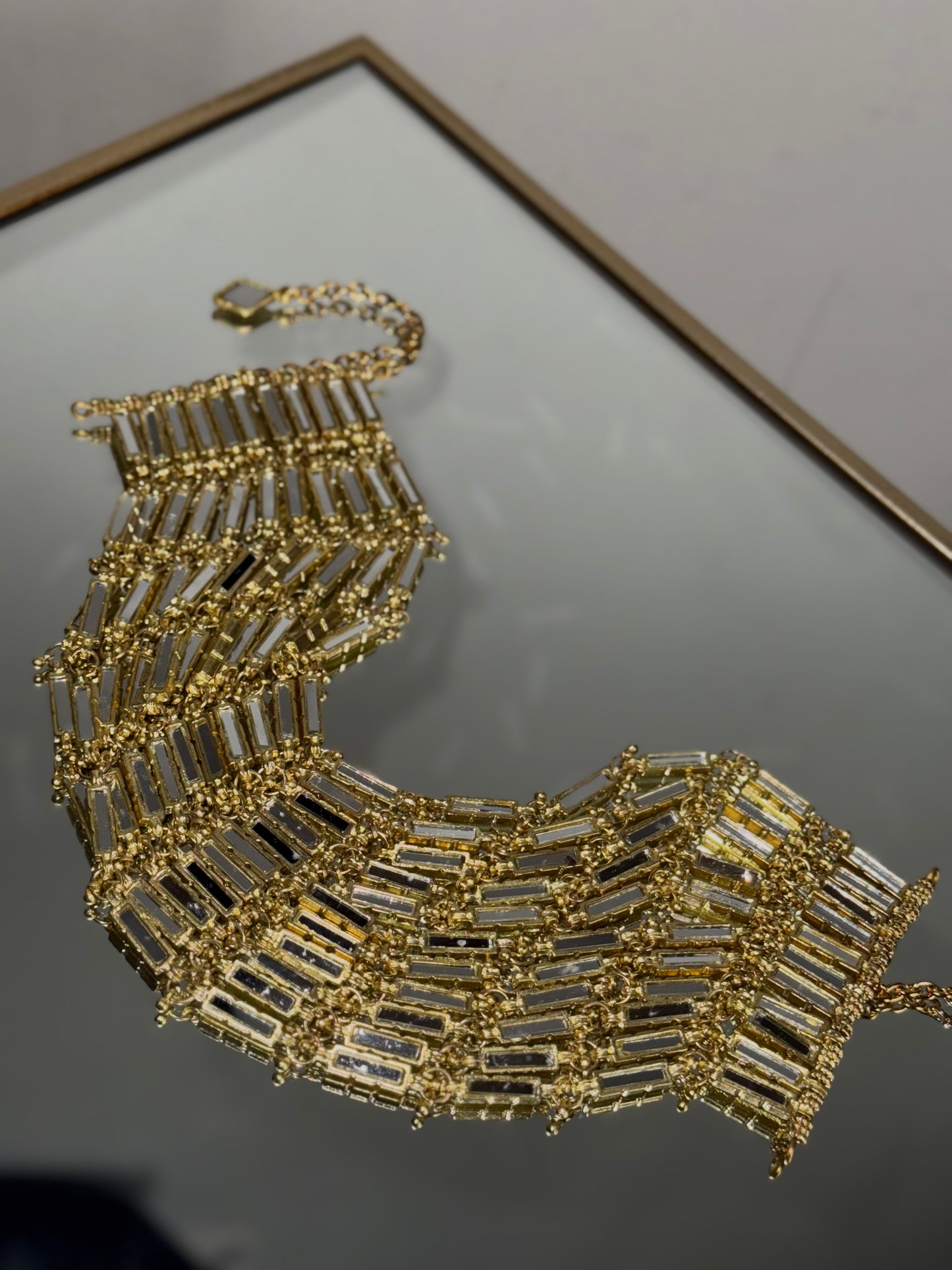 Choker Aurum "NOIR DORÉ"