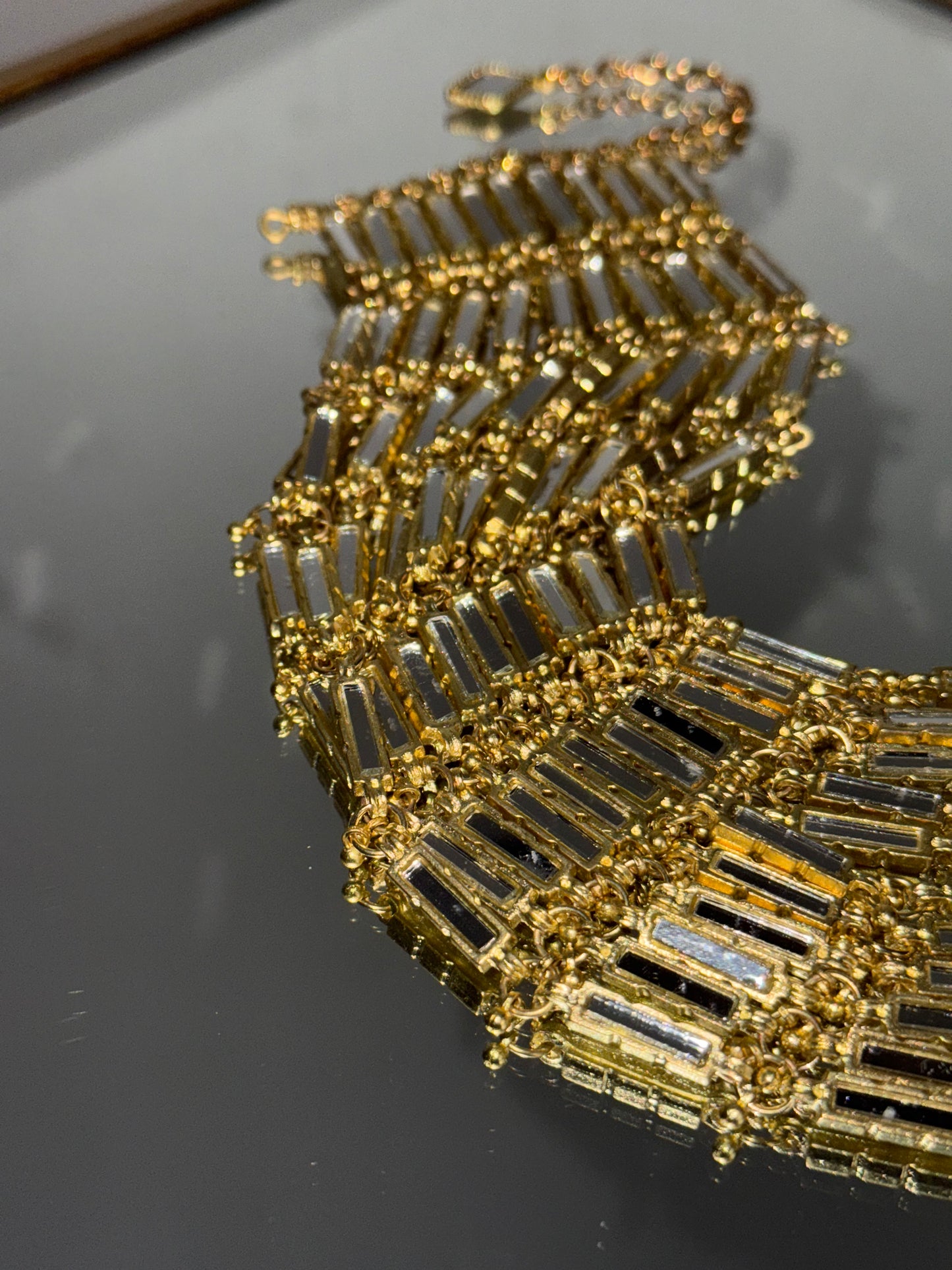 Choker Aurum "NOIR DORÉ"