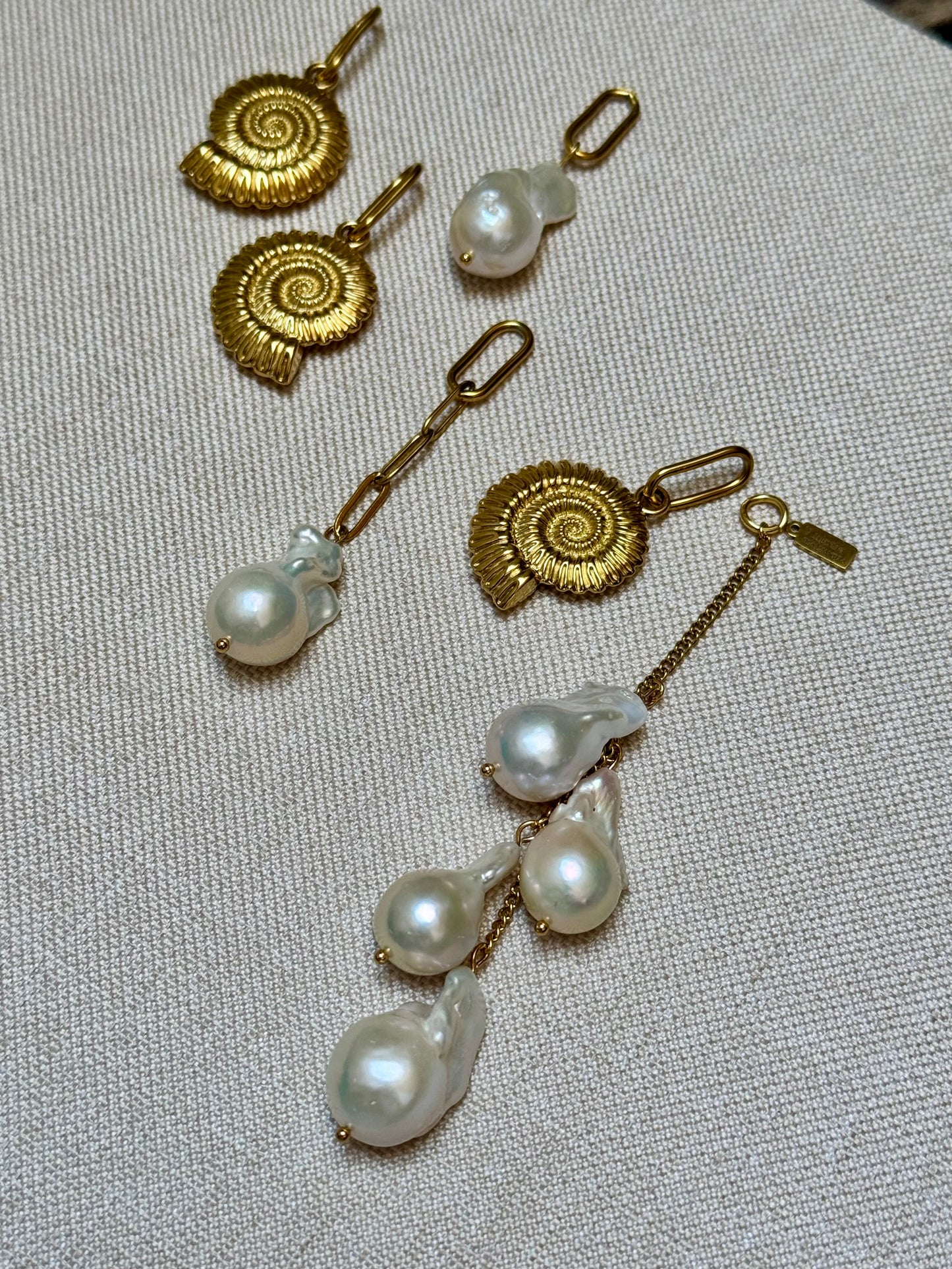 CHARM CAPAZO ~ISLA