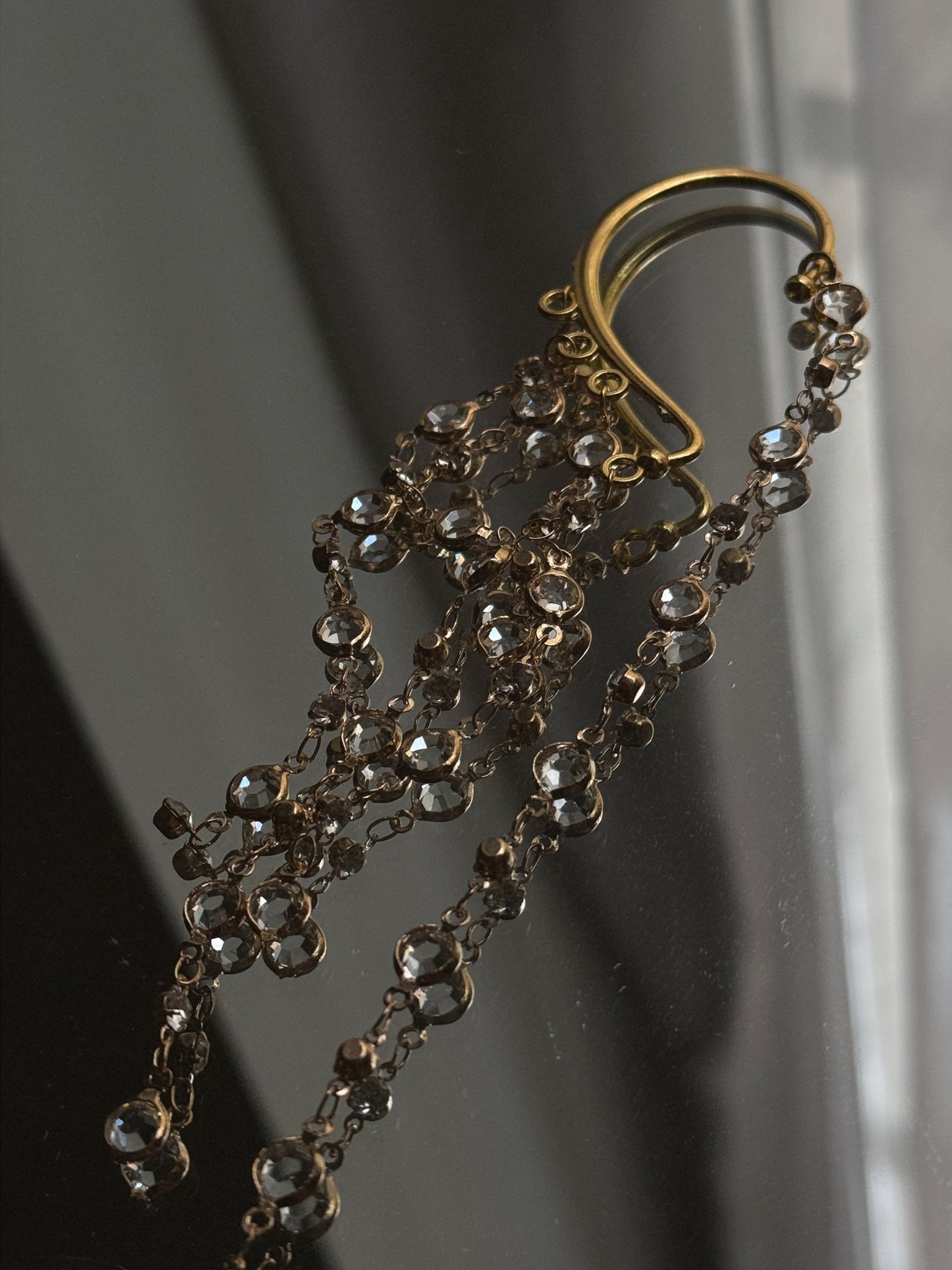 Pendientes Earcuff Aurum Lacrima