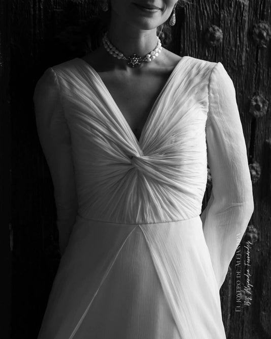 Choker RAÍCES Doblete de Perlas & Estrella Emperlada Tono Claro