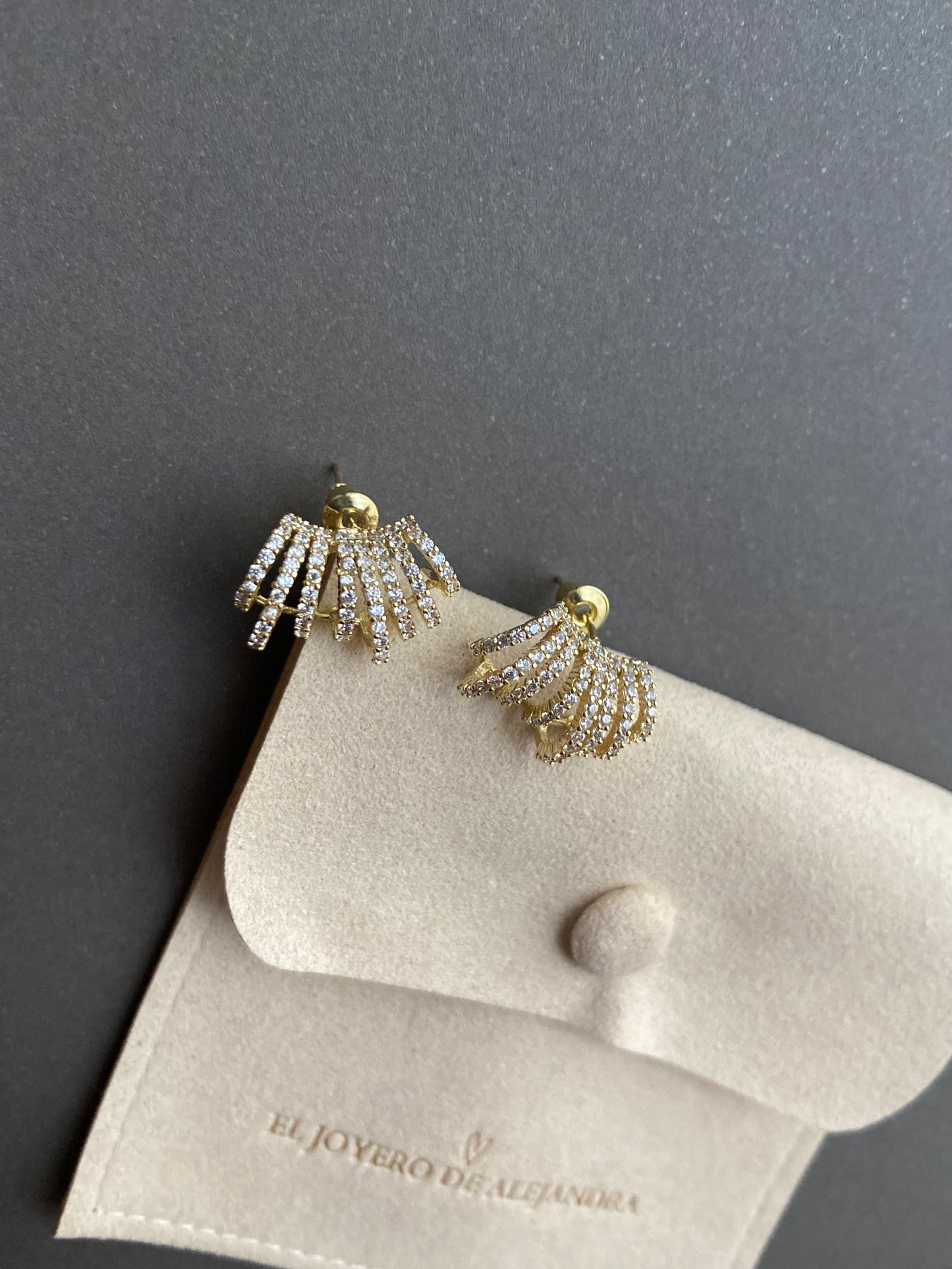 Pendientes Clota